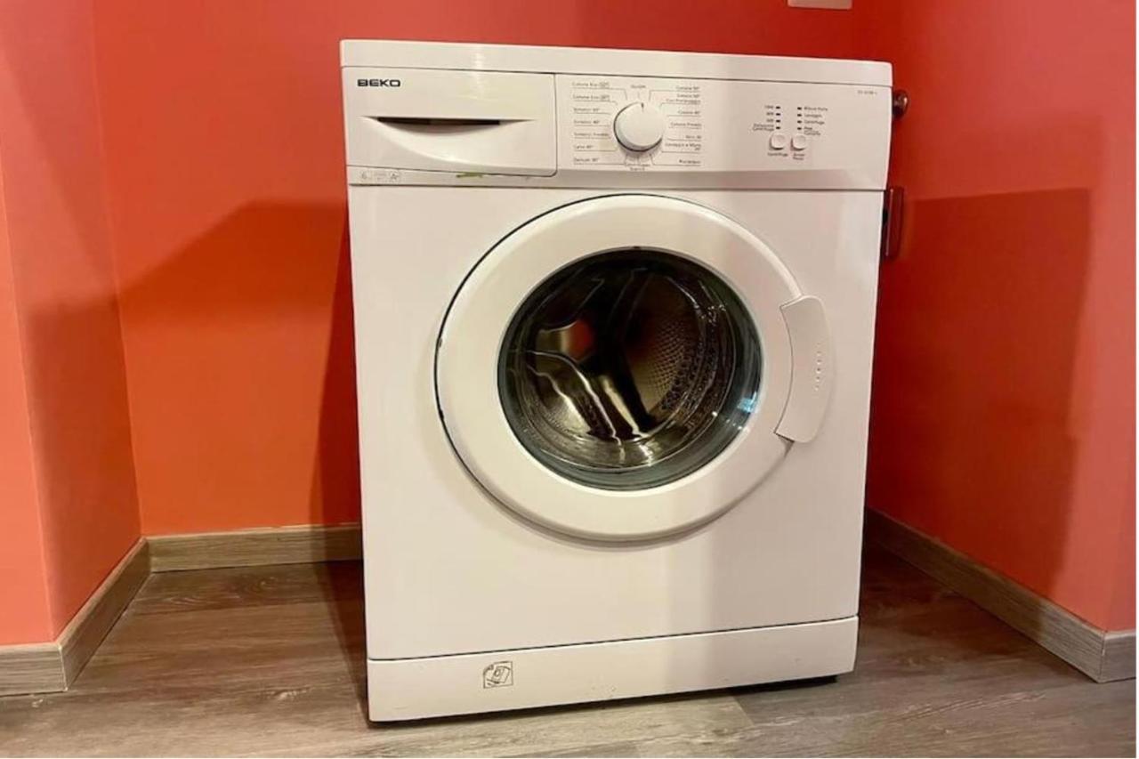 Appartamento In Centro A Milano Con A/C & Wi-Fi Eksteriør billede