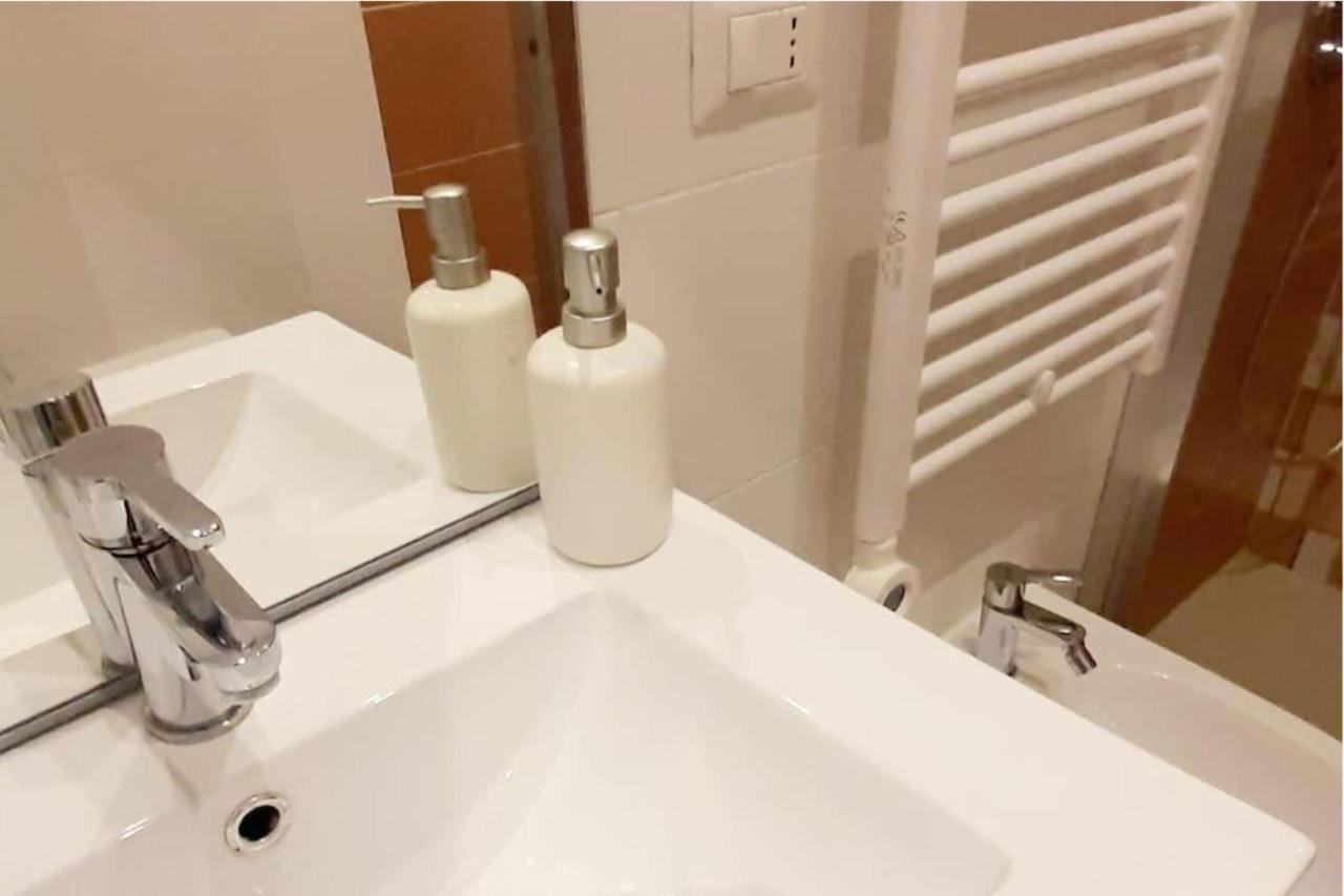 Appartamento In Centro A Milano Con A/C & Wi-Fi Eksteriør billede