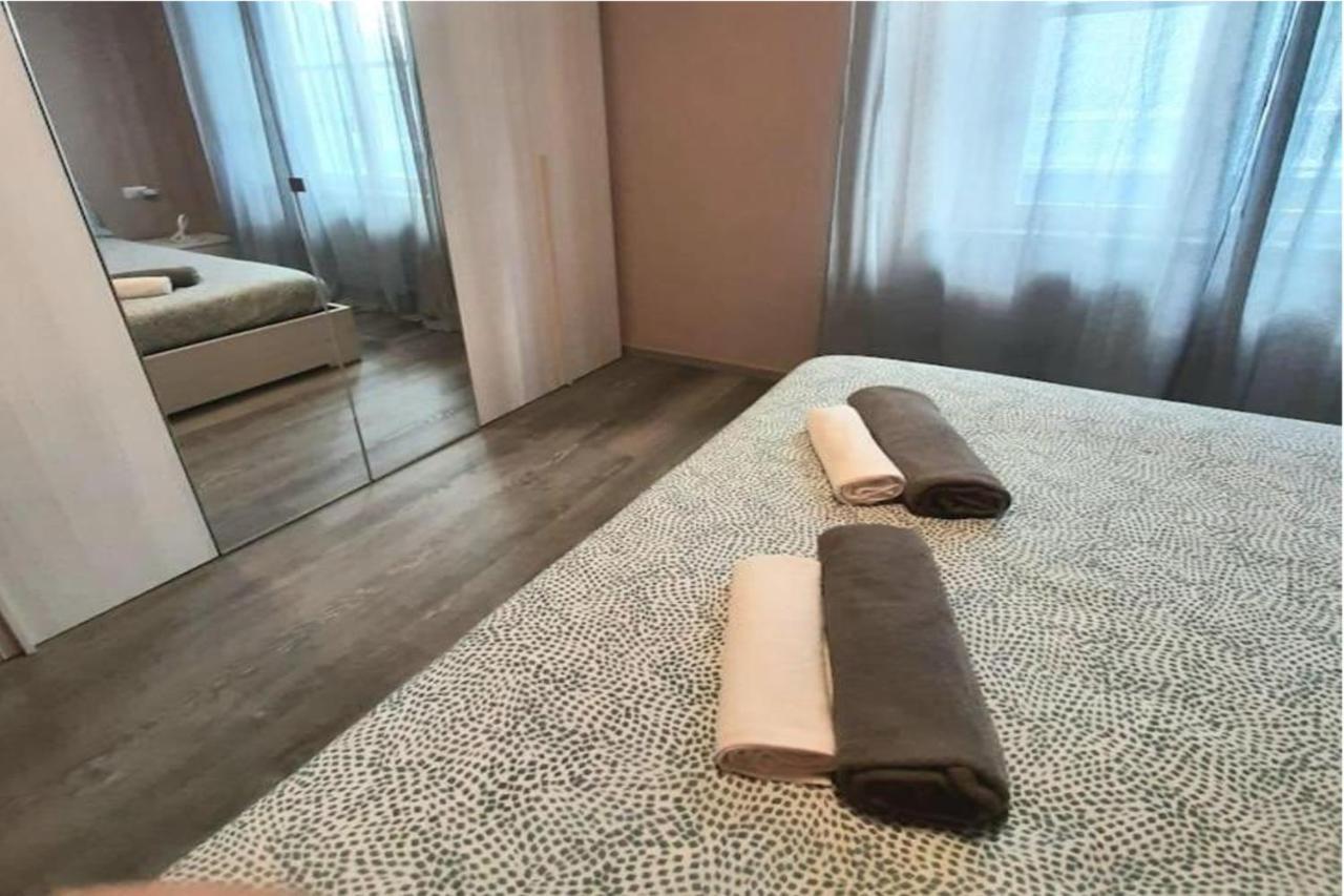 Appartamento In Centro A Milano Con A/C & Wi-Fi Eksteriør billede